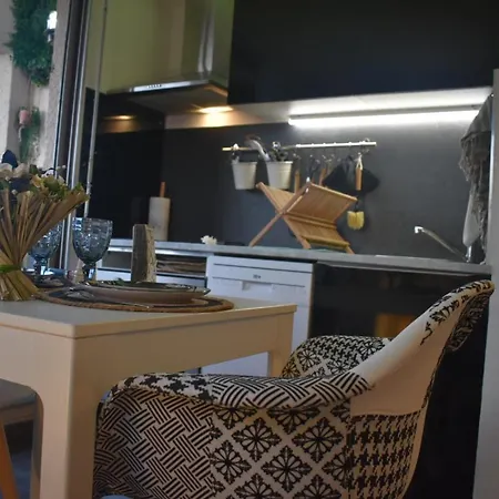 Apartamento Azur, A 100M Du Marche De Noel, Appartement 4 Personnes Et Parking Prive Le Barcarès