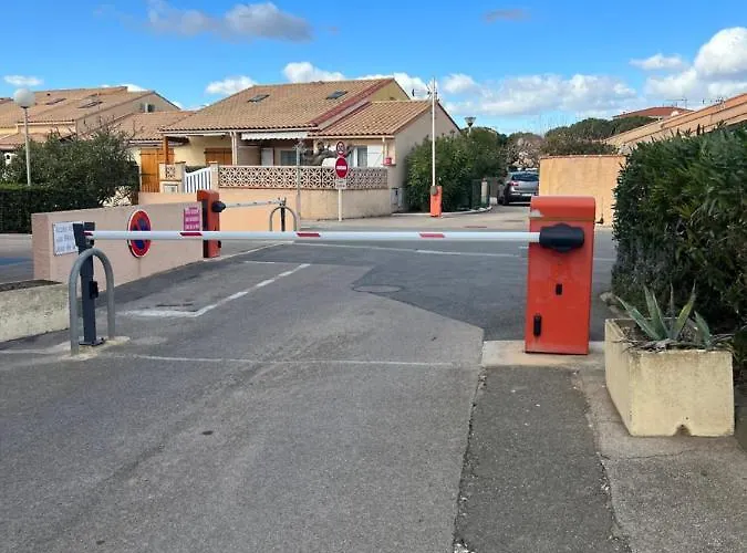 Azur, Acces Direct Plage, Piscine, Clim, Tennis, Parking Privatif Le Barcarès
